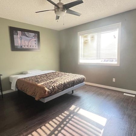 Monthly Accommodation Edmonton Londondery, Pilot Sound, Mcconachie Area Esterno foto